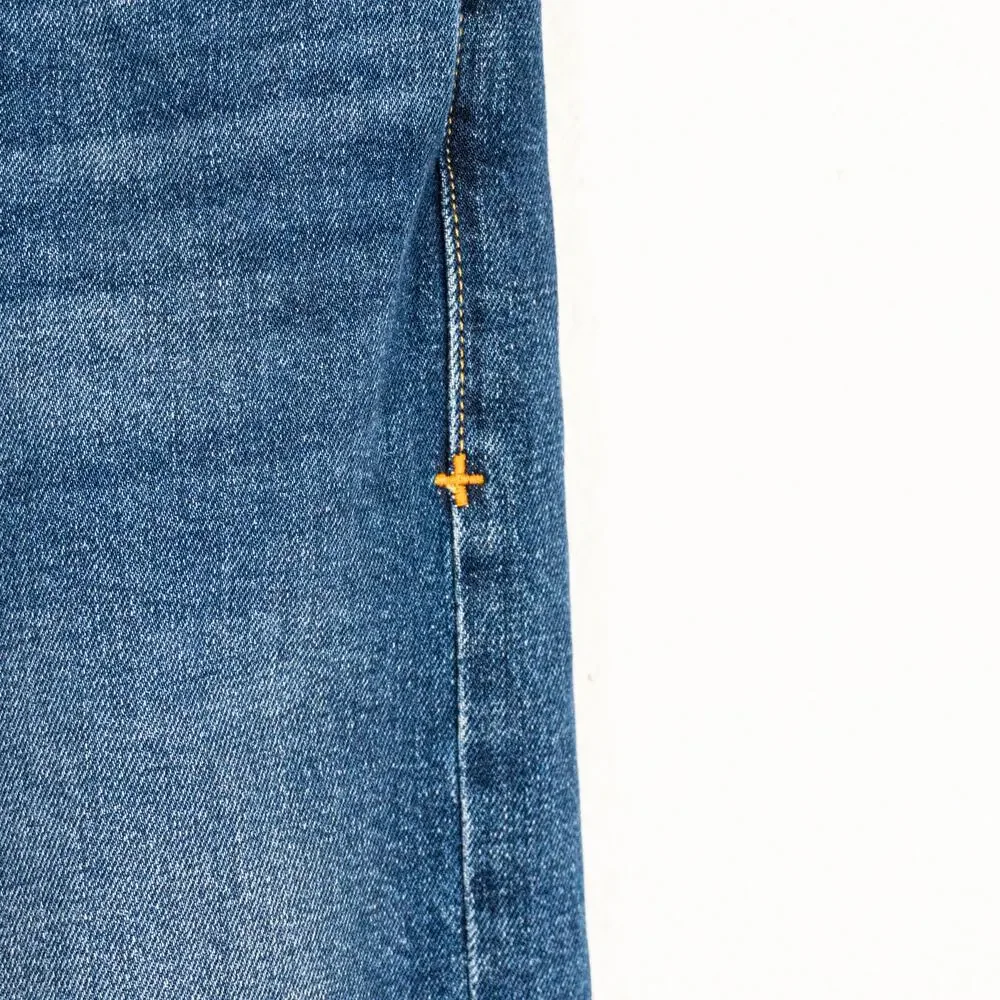 Imogene + Willie Charlie Slim denim Jean button fly blue wash 33